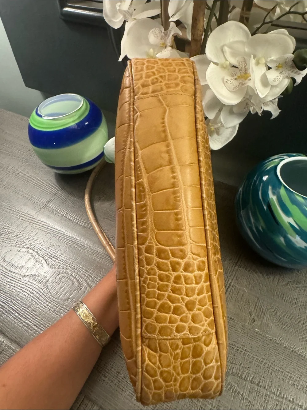 EXCELLENT Condition FURLA Croc-Embossed Leather Shoulder Bag - DESIRABLE COLOR - Picture 7 of 10